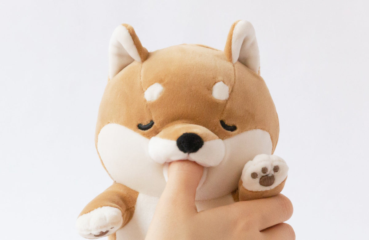 ユカイ工学 甘噛みハムハム — 擬真輕咬機器人玩偶