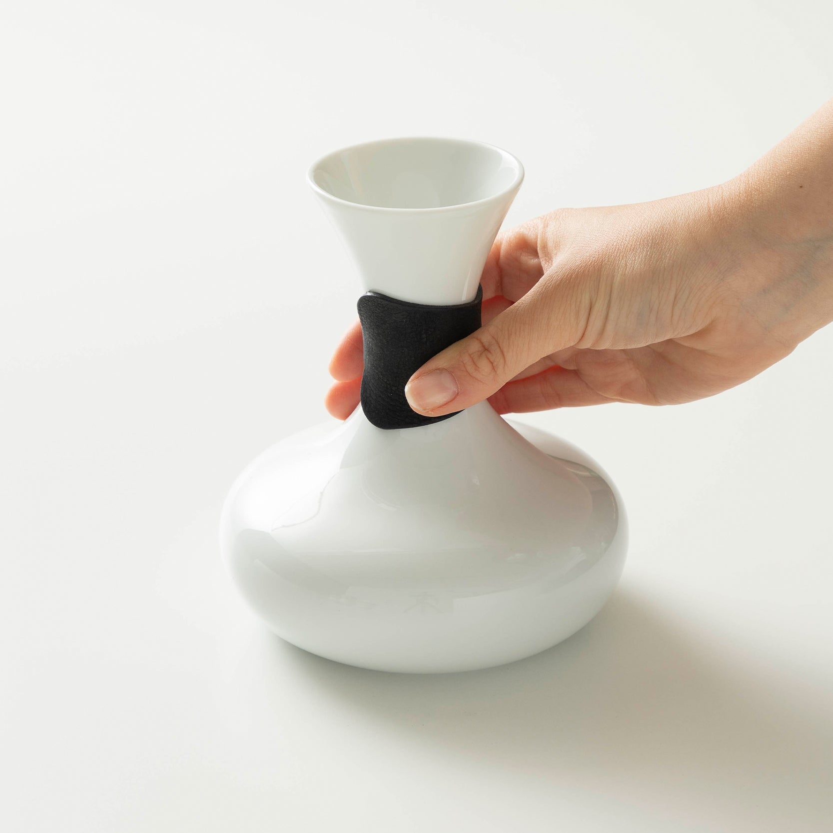 ORIGAMI TOS Aroma Carafe designed by SIBARIST 香氣醒咖啡器